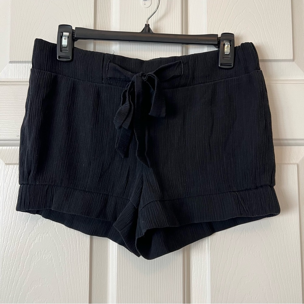 LIME black tie waist shorts size 9
